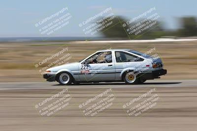 media/Oct-04-2025-OnGrid (Sat) [[44bd565ffa]]/Purple Group/Grapevine/